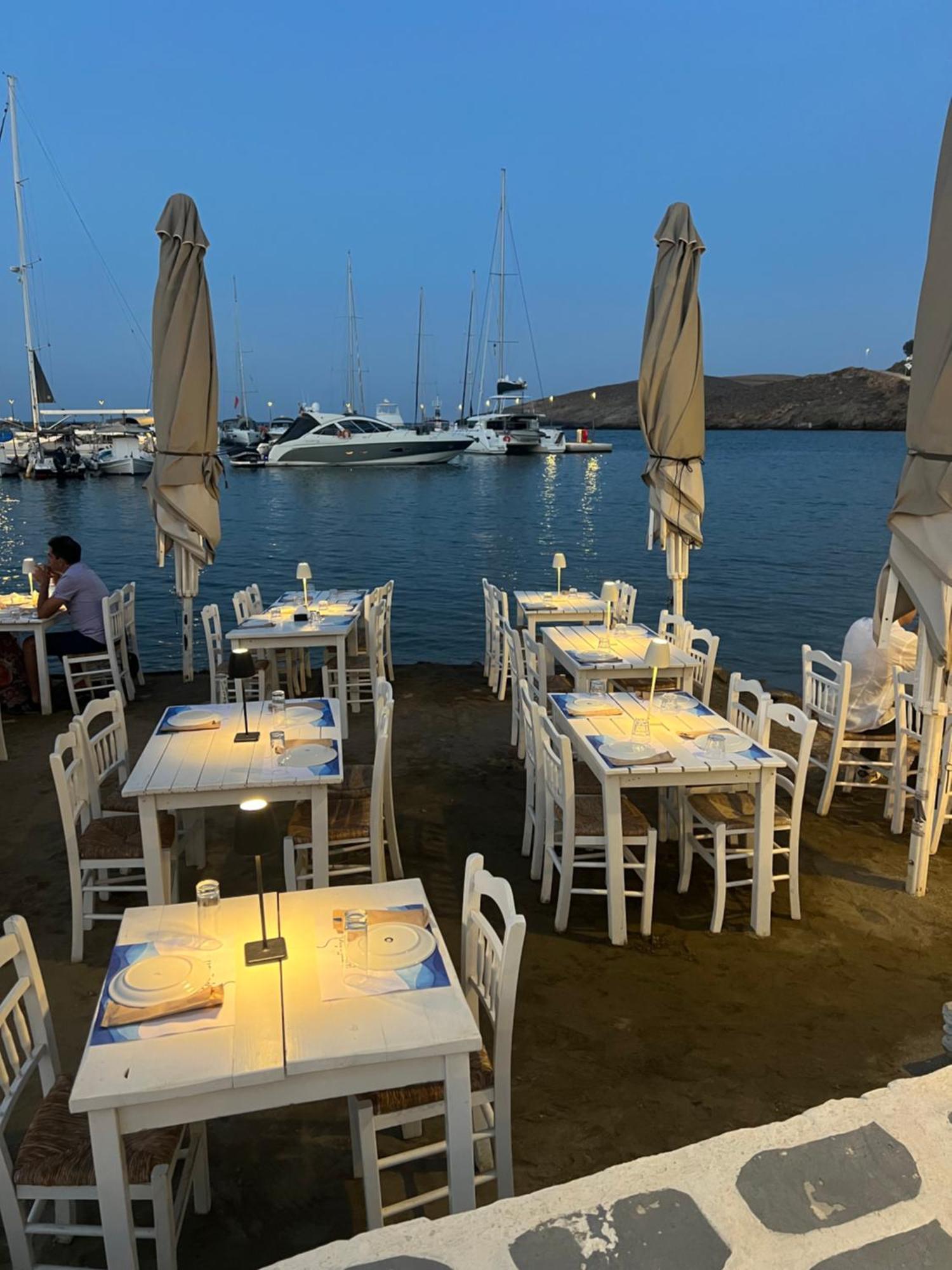 Οtto Apts Loutrá المظهر الخارجي الصورة